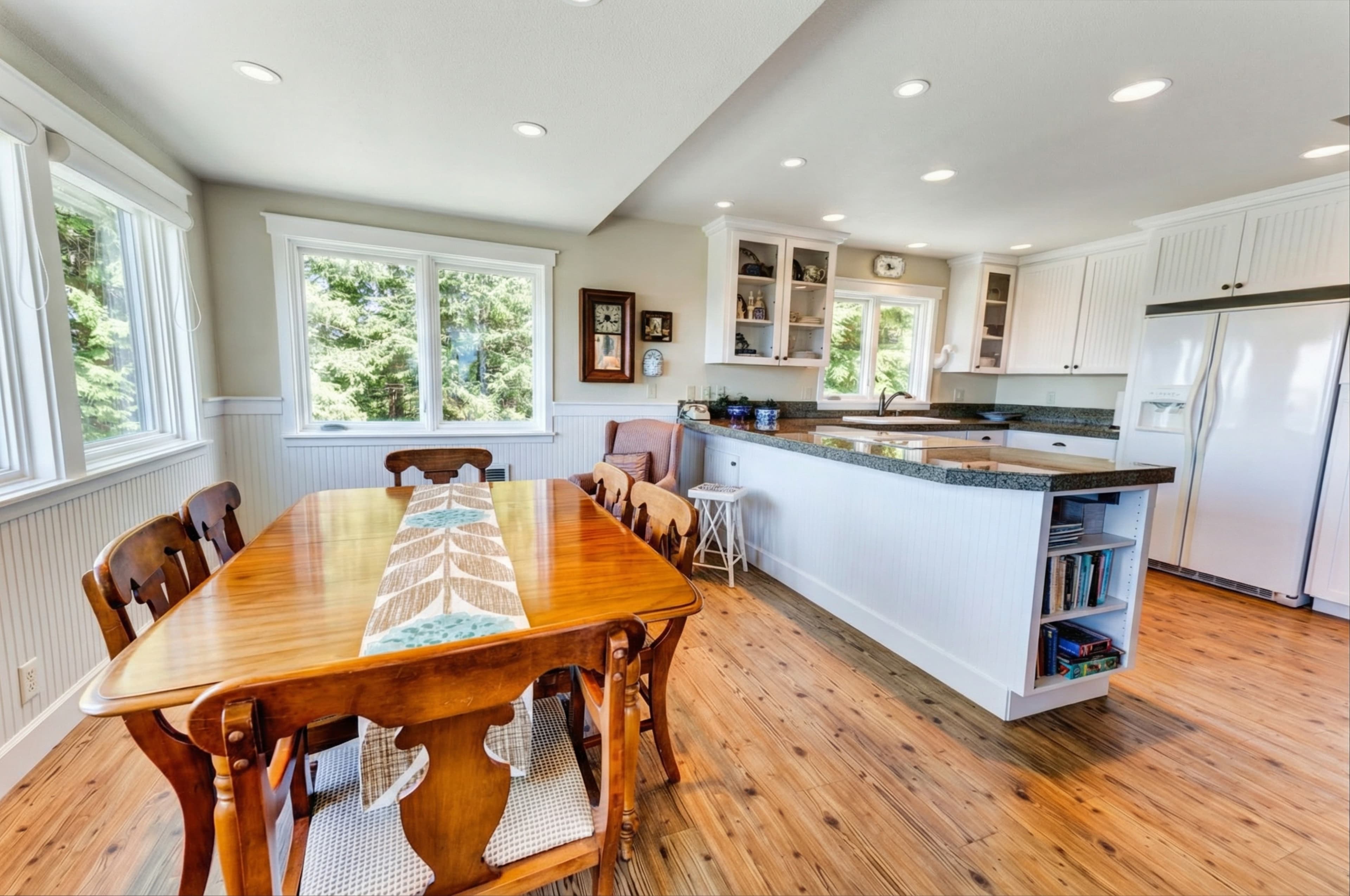 Consistent sets enhanced